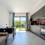 Ciliegio & Ulivo دونغو